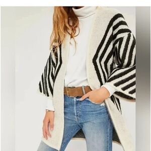 Striped Black and White Women's Sweater